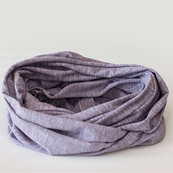 Lululemon Vinyasa Lilac Heathered Coal Wee Stripe Scarf - Picture 2 of 5